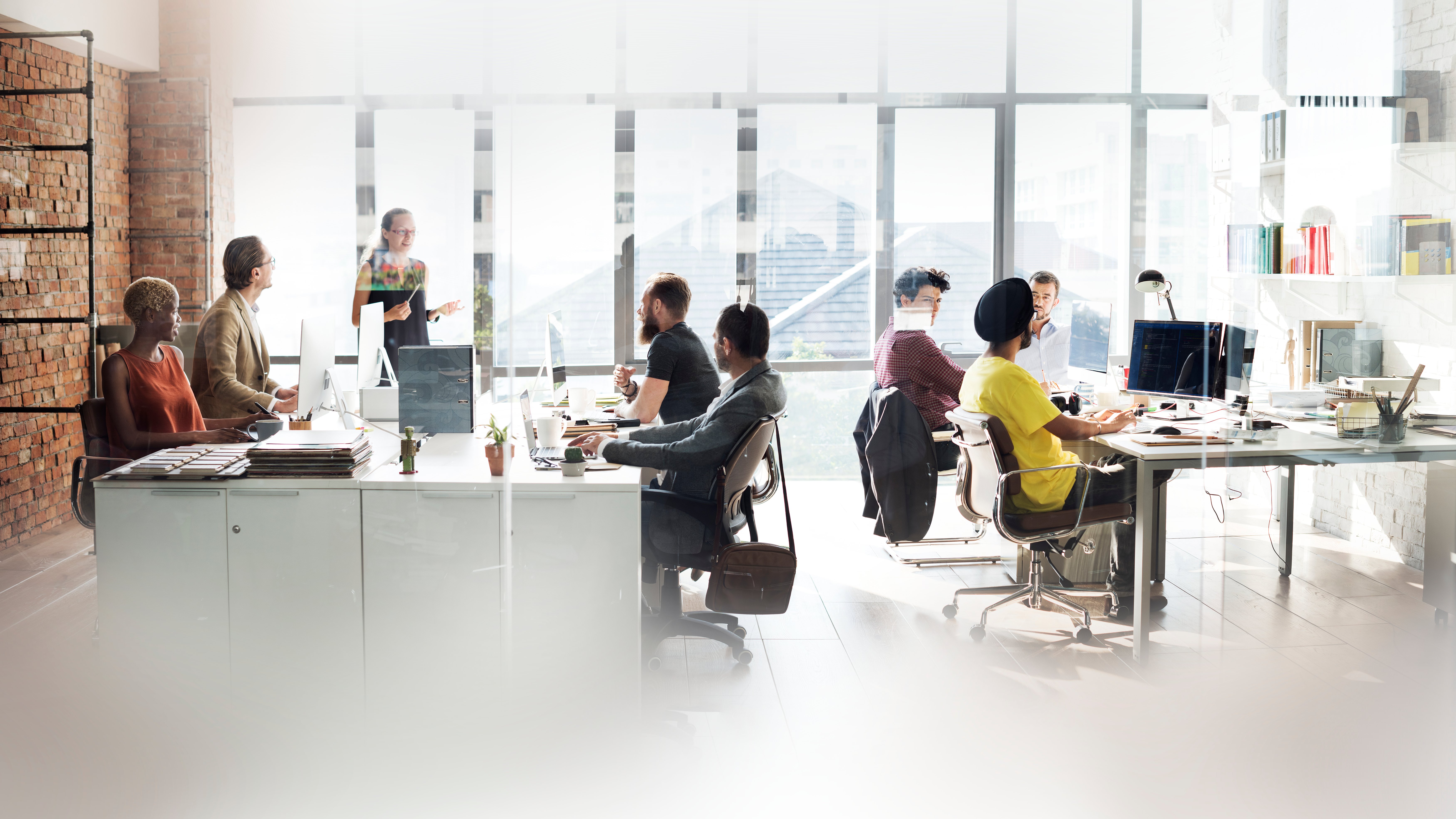 diverse-people-working-in-the-office