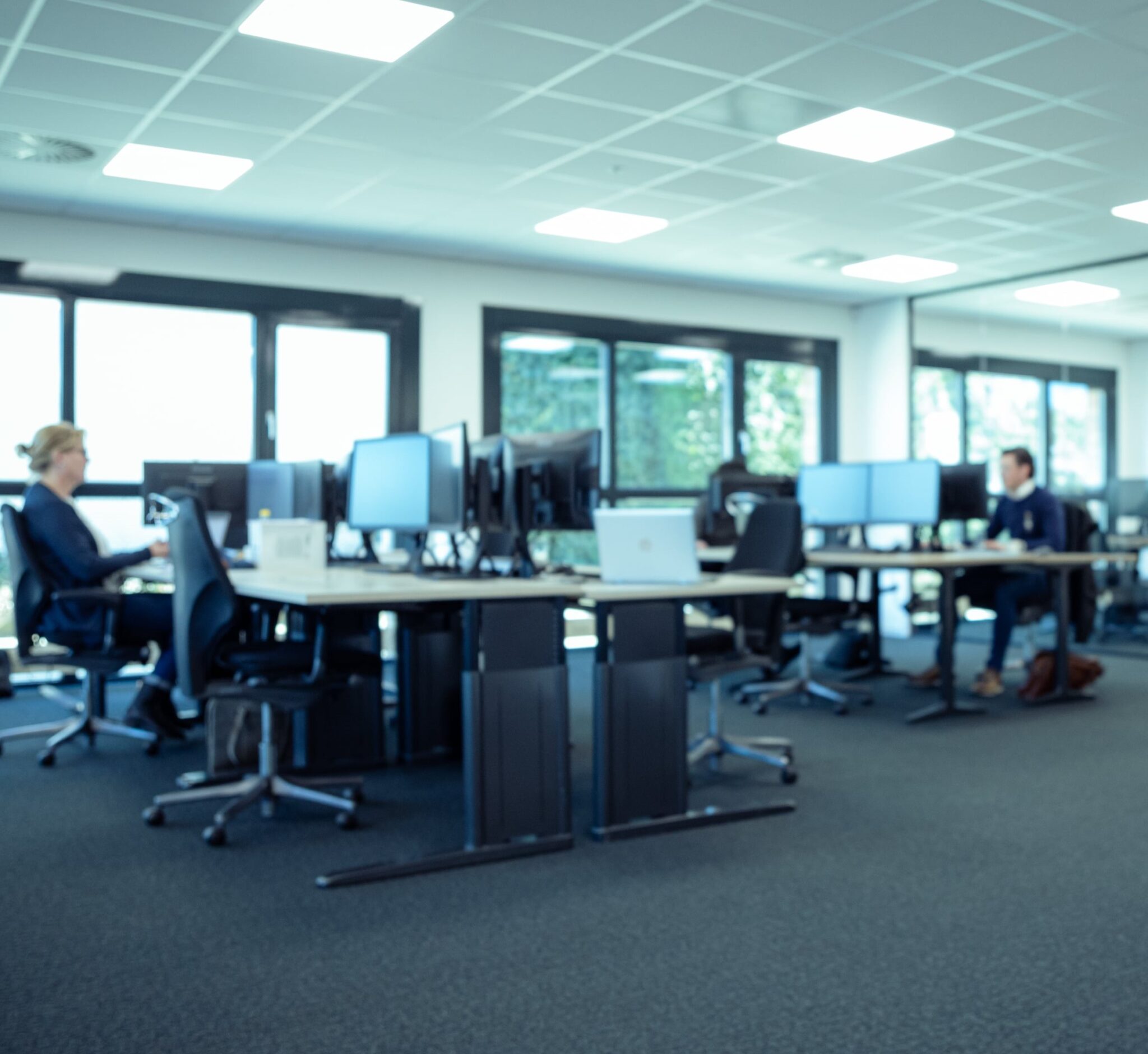 IRISone Office 18-min IRISone Office 18-min